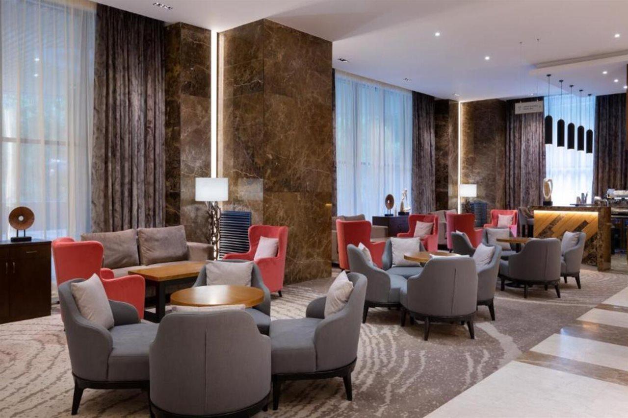 מלון Doubletree By Hilton אלמטי מראה חיצוני תמונה